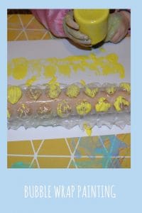 bubble wrap painting is a great and easy activity to do with toddlers and older children 